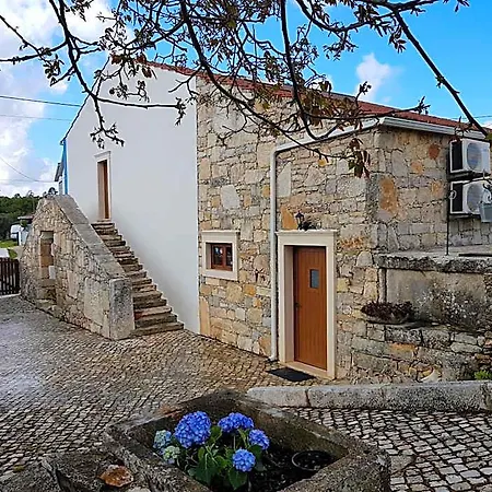 Guest house Casa Dos Tios 4*