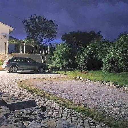Casa Dos Tios بيت ضيافة