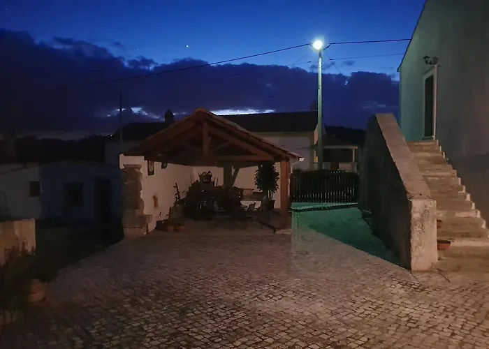 ゲストハウス Casa Dos Tios 4*